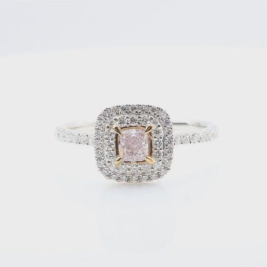天然ダイヤモンドリング Purple Pink 0.718ct Cushion 18KWG 映像