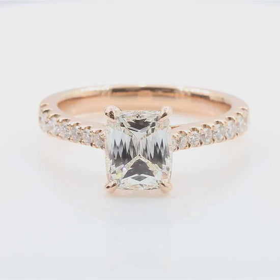 天然ダイヤモンドリング ほぼ無色 クッション VVS1 2.063ct 映像