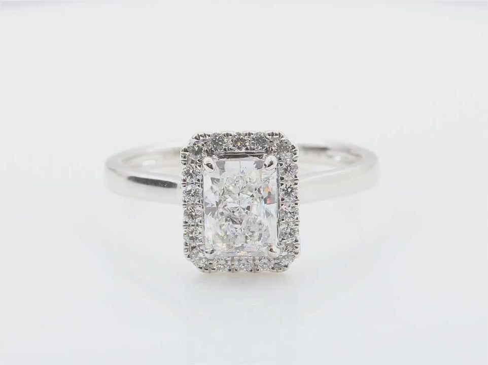 天然ダイヤモンドリング 無色 ラディアント VS1 1.18ct 映像