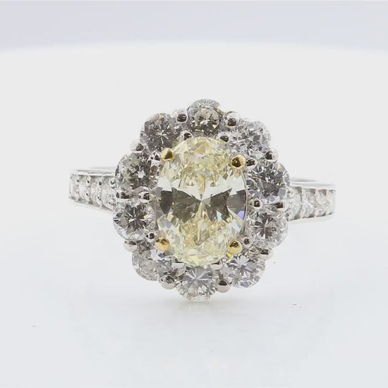 PT950 イエローダイヤモンドリング 2.98ct VS1 Very Light Yellow オーバル 映像