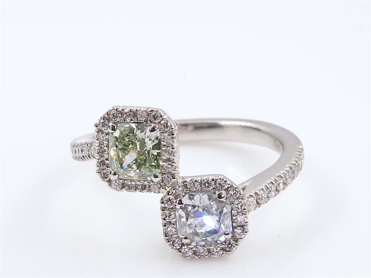 PT900 ライトグリーン・ブルーダイヤモンド リング 1.34ct Light