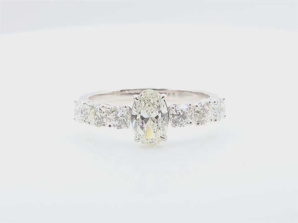 天然ダイヤモンドリング 1.649ct Oval 18KWG 映像
