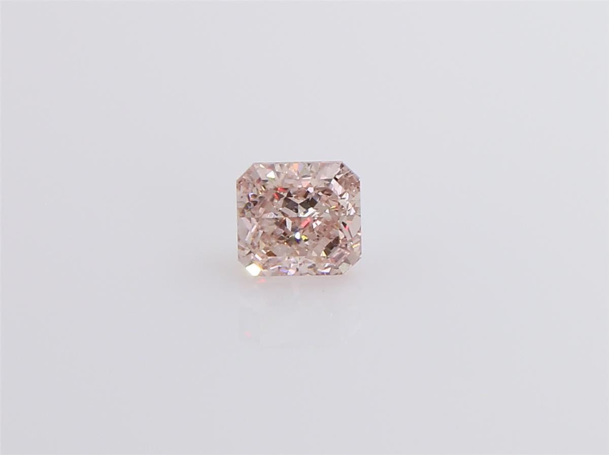 天然ダイヤモンドルース 0.52ct ファンシーオレンジピンク ラディアン