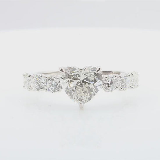 天然ダイヤモンドリング 2.511ct Heart 18KWG 画像
