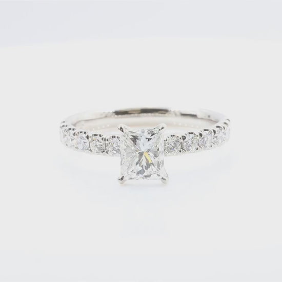天然ダイヤモンドリング 1.361ct Princess 18KWG 映像