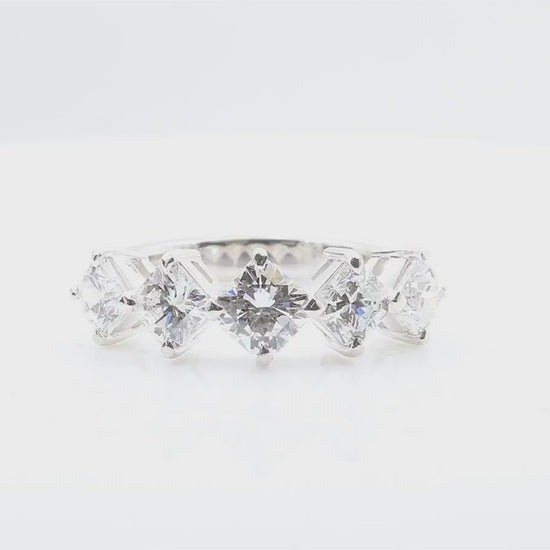 天然ダイヤモンドリング 1.914ct Princess PT900 映像