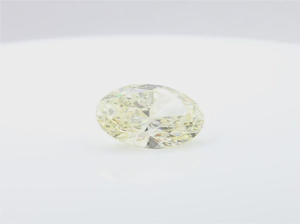 天然ダイヤモンドルース フェイントイエロー オーバル VS1 5.01ct 映像