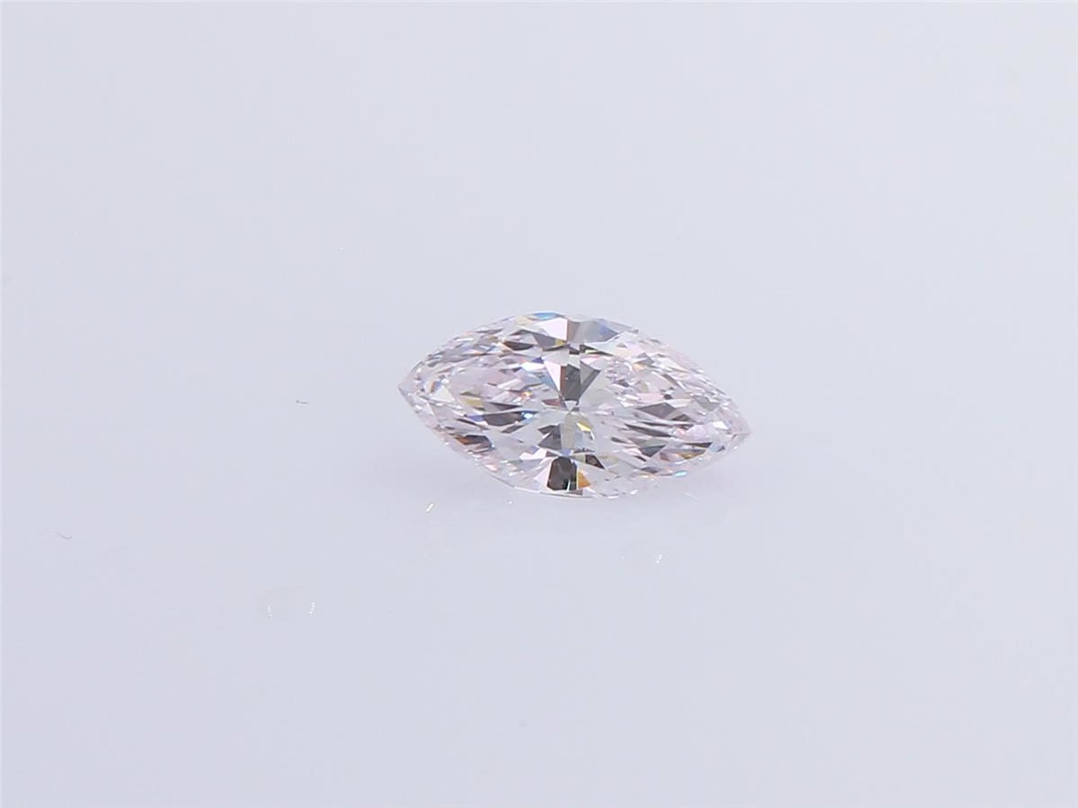 天然ダイヤモンドルース 0.561ct ベリーライトピンク マーキス ダイヤモンド映像