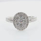 18K 無色ダイヤモンドリング 0.9ct ラウンドダイヤオーバルシェイプ