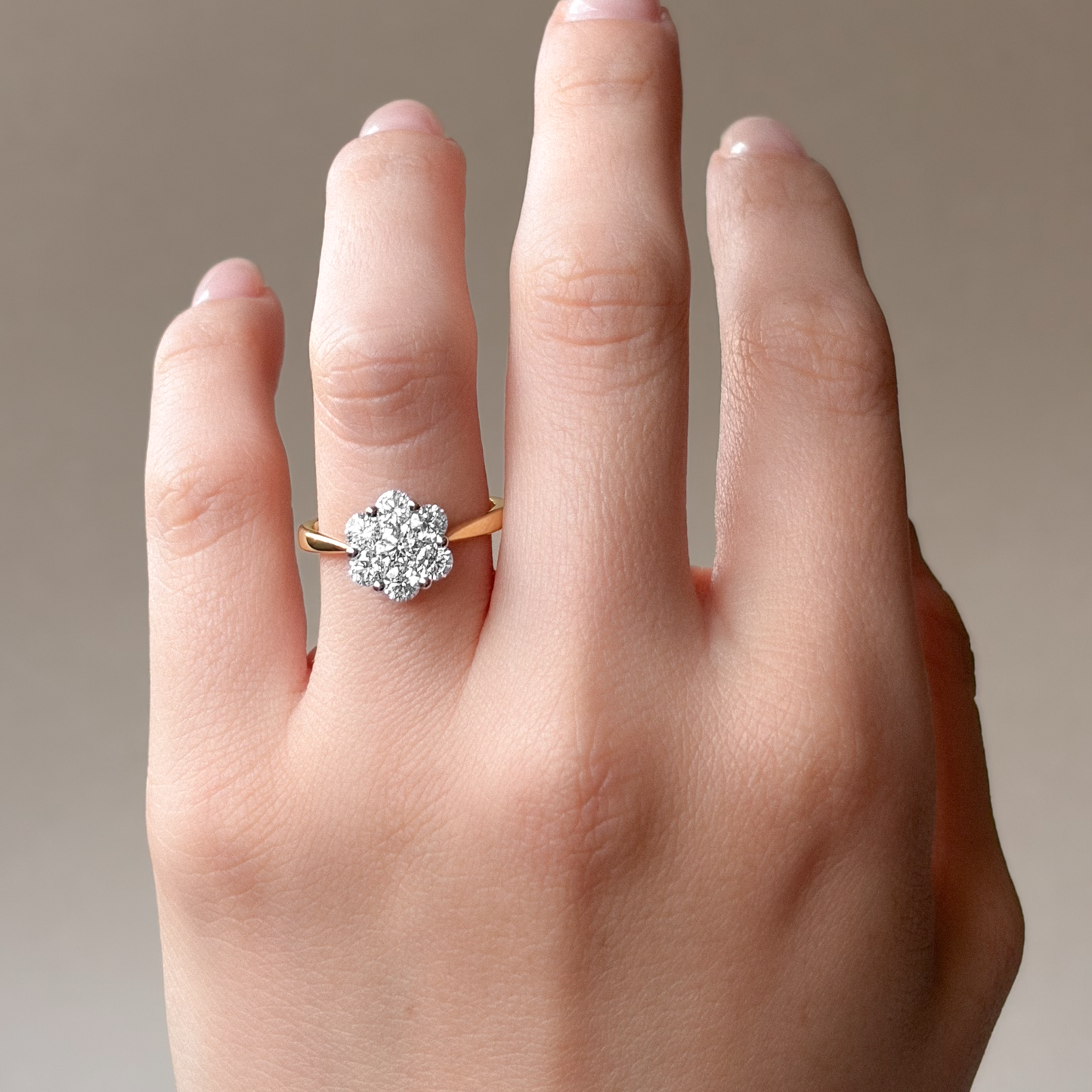 18KWG/18KYG 花柄 天然ダイヤモンドリング 1.11ct ラウンドカット