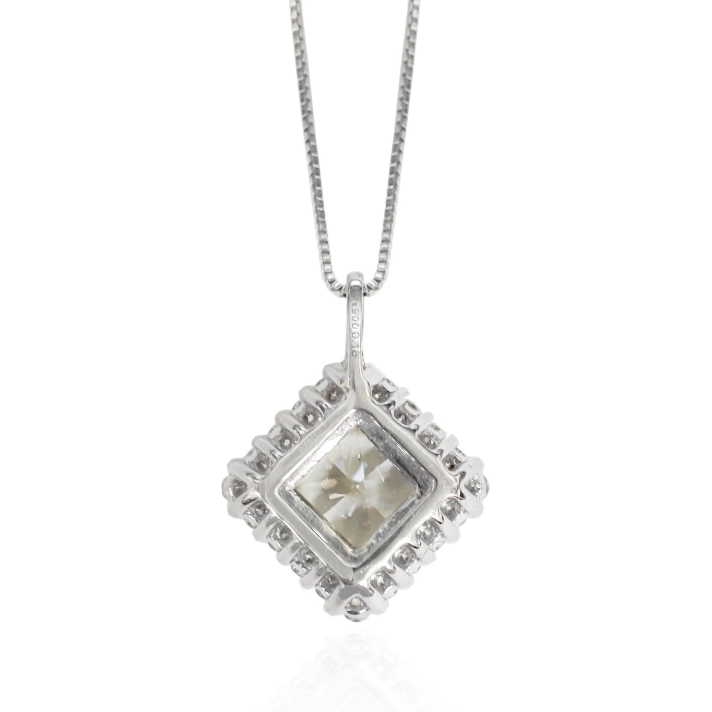 クッションダイヤモンドネックレス フェイントイエロー 1.023ct