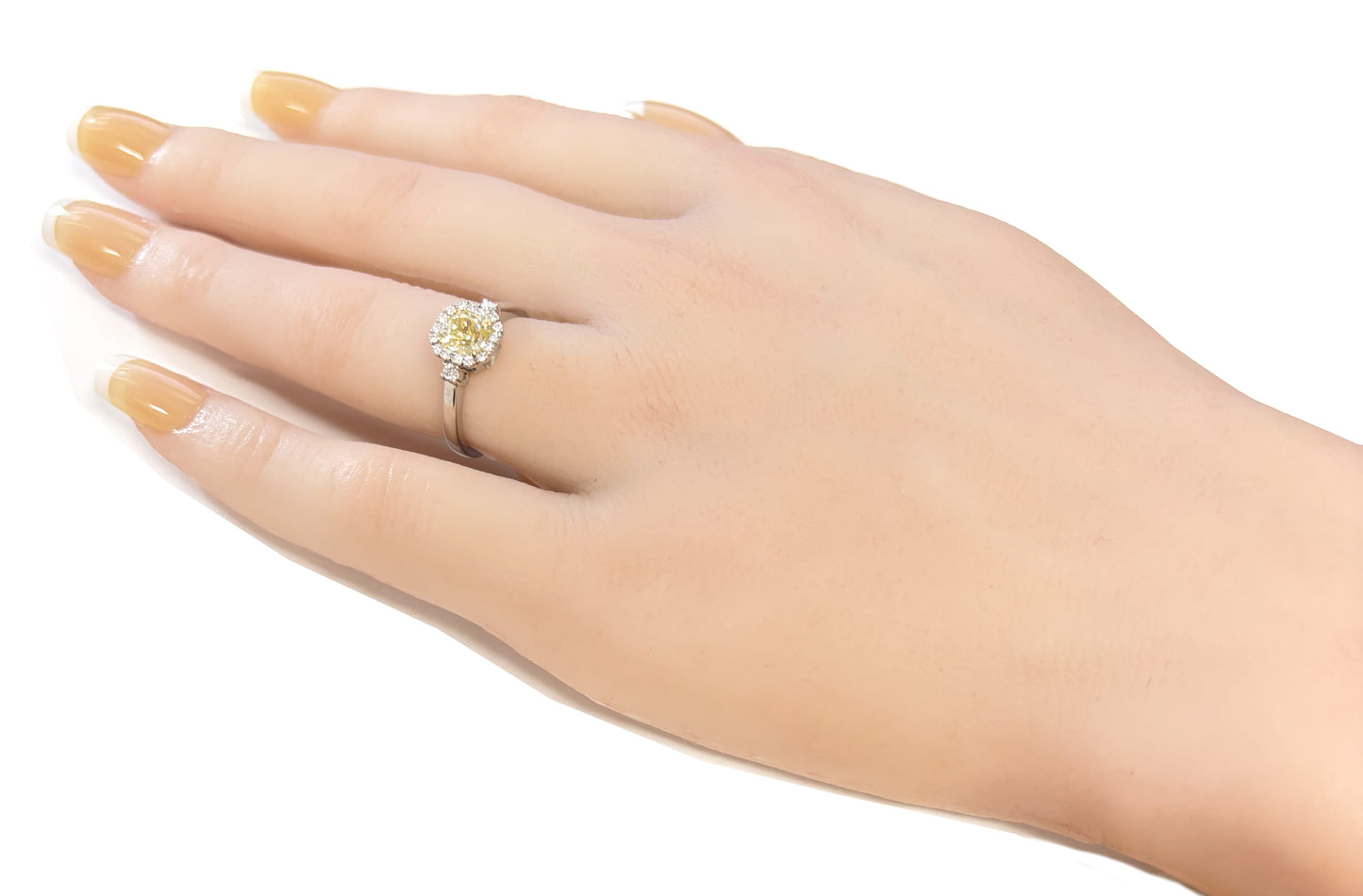 Mael Radiant Fancy Light Yellow Diamond Ring - 0.94ct