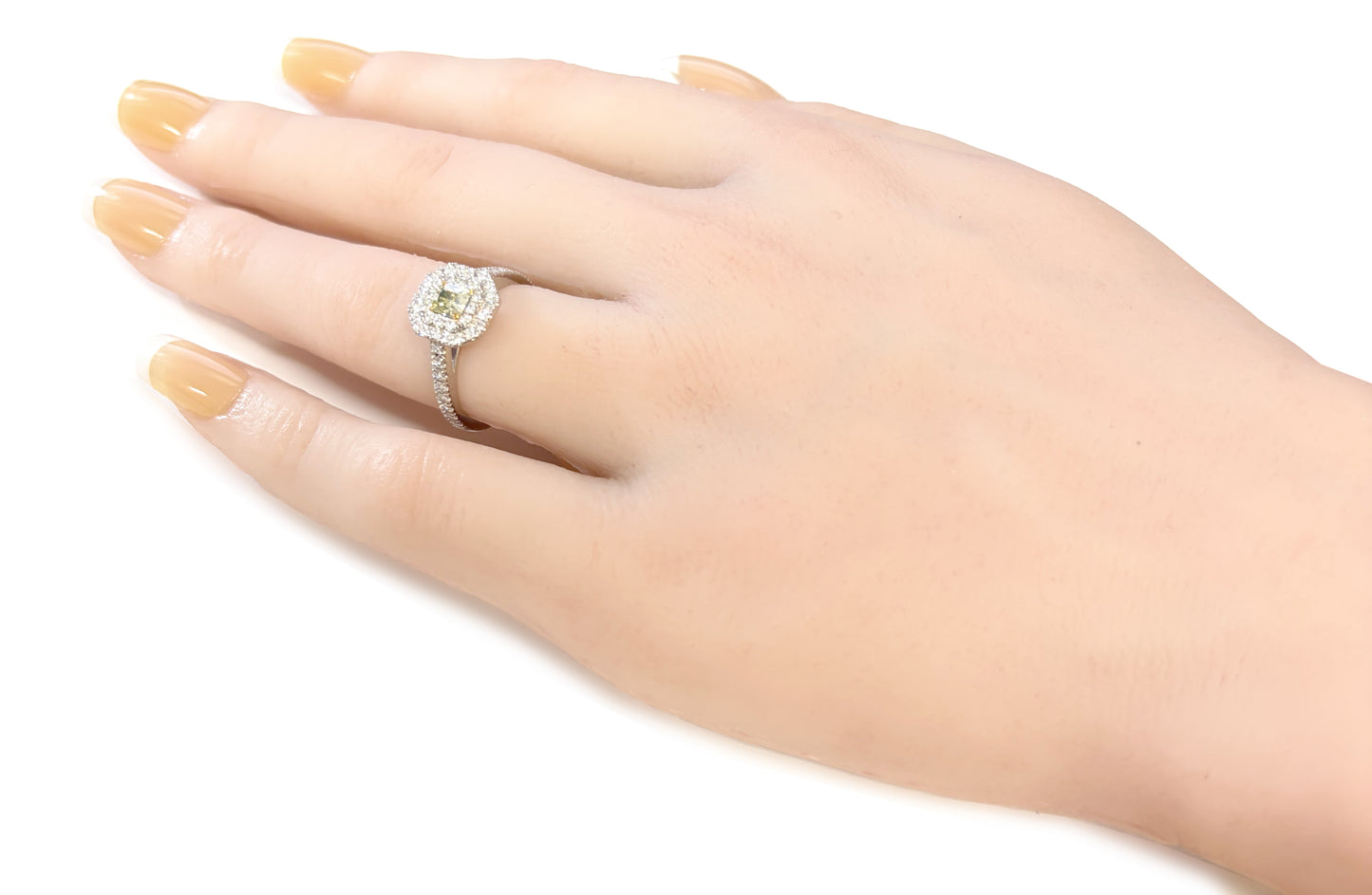 PT900 グリーンダイヤモンドリング 0.771ct Fancy Light Green Yellow ラディアント